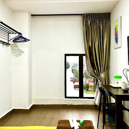 Homestay 55 جوهر بهرو المظهر الخارجي الصورة